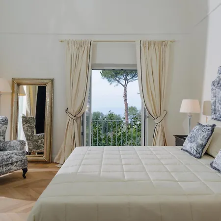 La Tuja Relais Du Parc カントリーハウス *