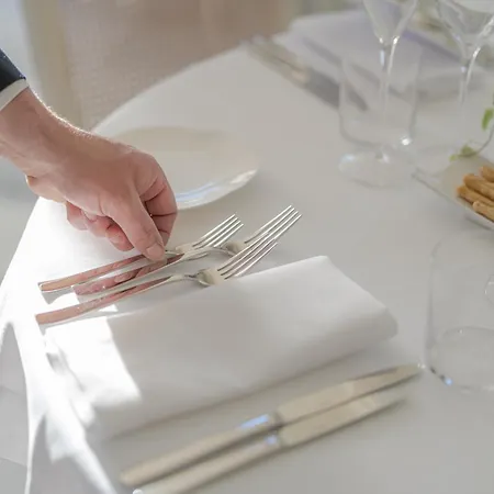カントリーハウス La Tuja Relais Du Parc ヴィーコ・エクエンセ