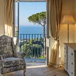 La Tuja Relais Du Parc Vico Equense