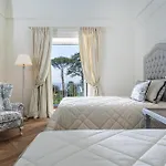 La Tuja Relais Du Parc * Vico Equense