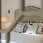 La Tuja Relais Du Parc * Vico Equense