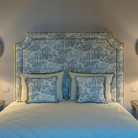 La Tuja Relais Du Parc Вико-Экуенсе