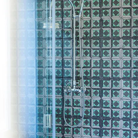 La Tuja Relais Du Parc