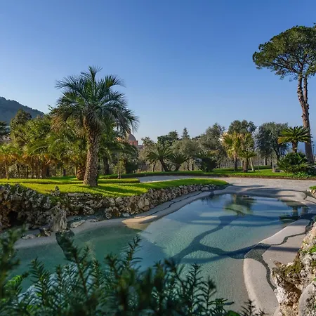 La Tuja Relais Du Parc