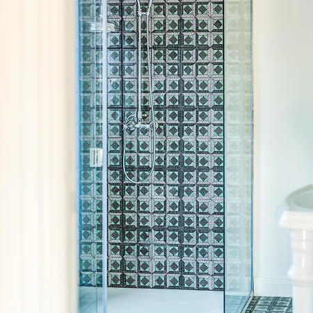 La Tuja Relais Du Parc Вико-Экуенсе